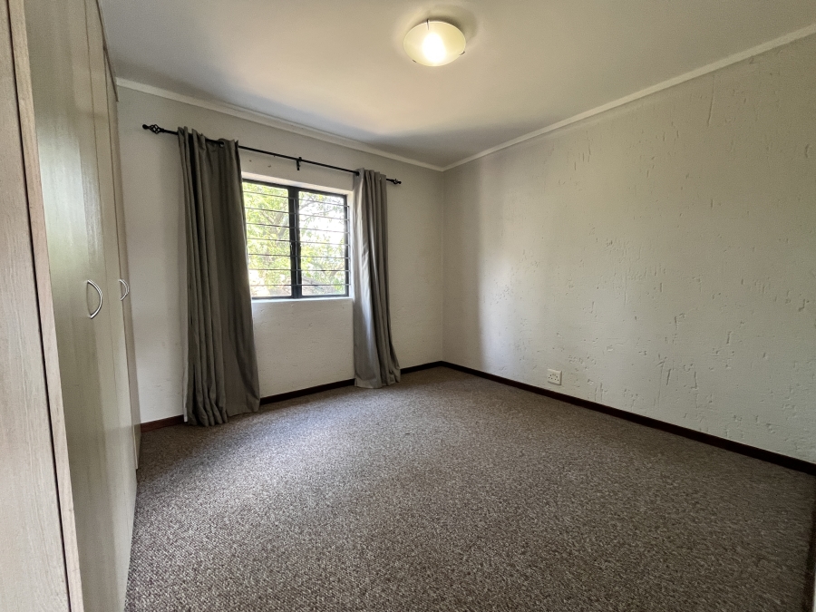 To Let 1 Bedroom Property for Rent in Cresta Gauteng