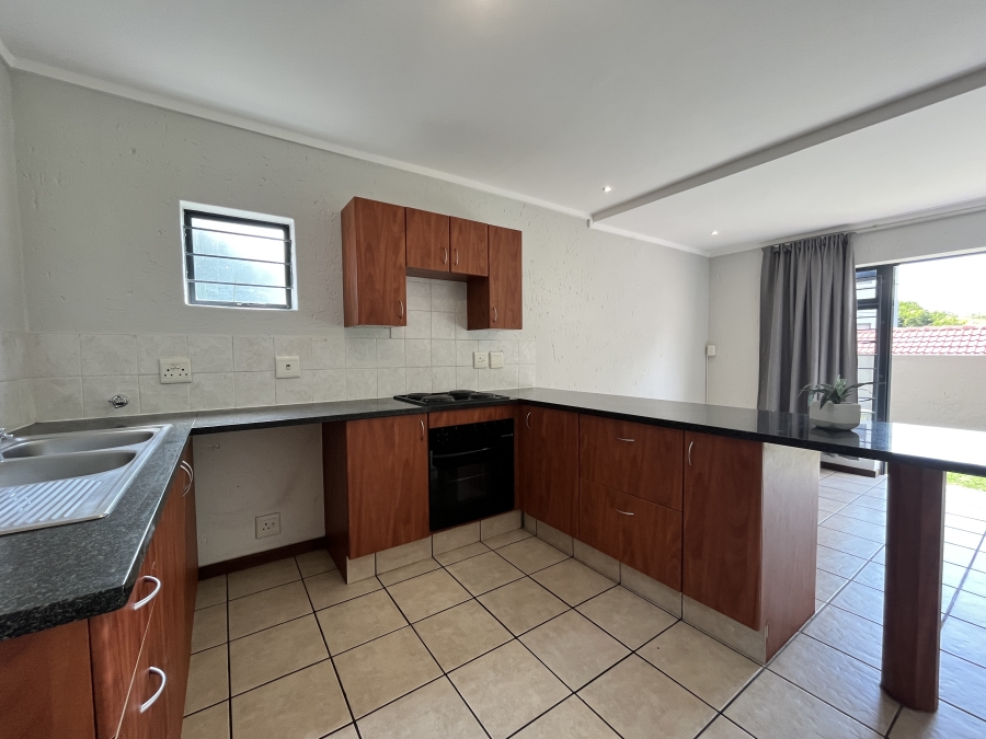 To Let 1 Bedroom Property for Rent in Cresta Gauteng