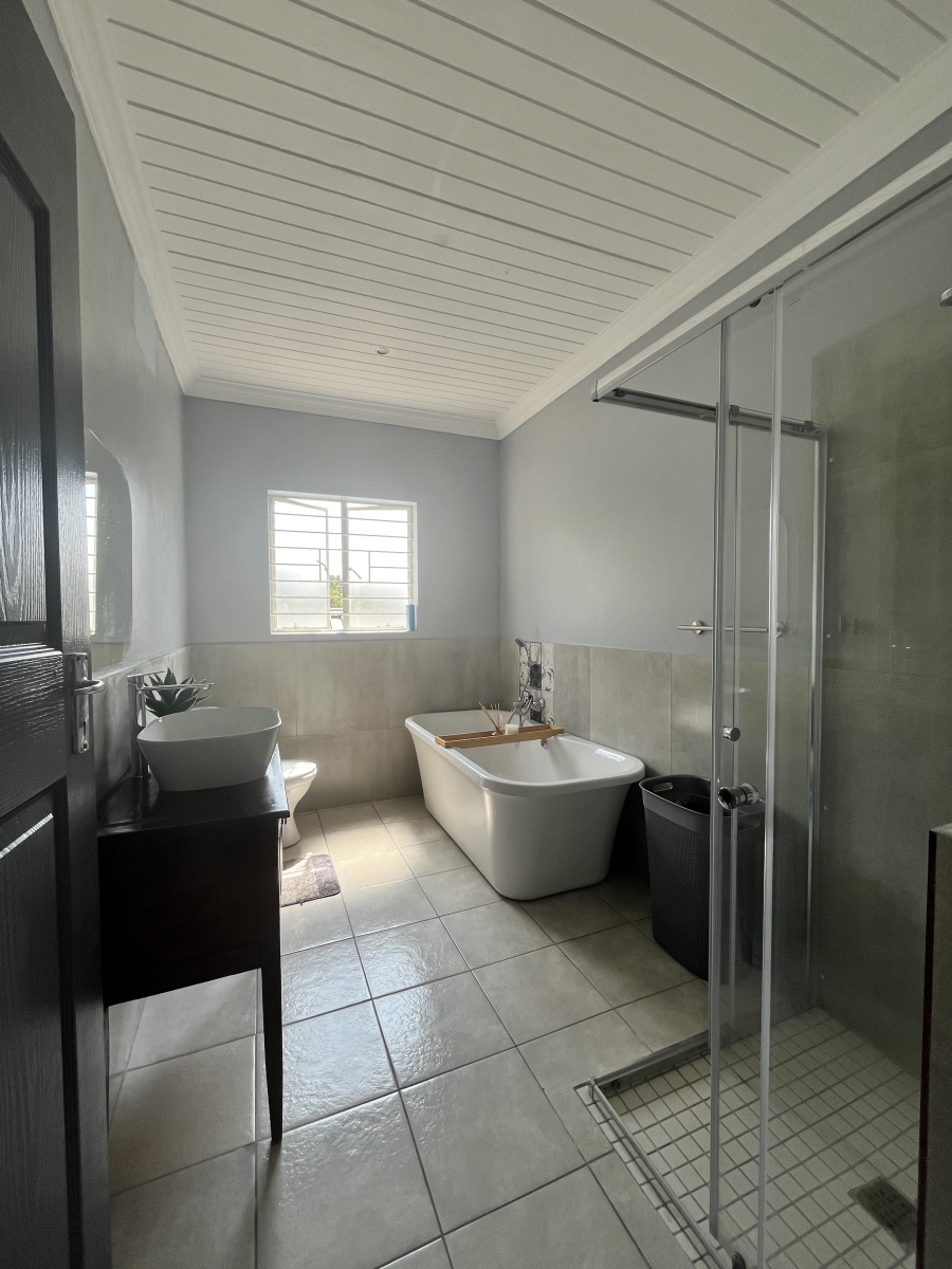 To Let 3 Bedroom Property for Rent in East Town Gauteng