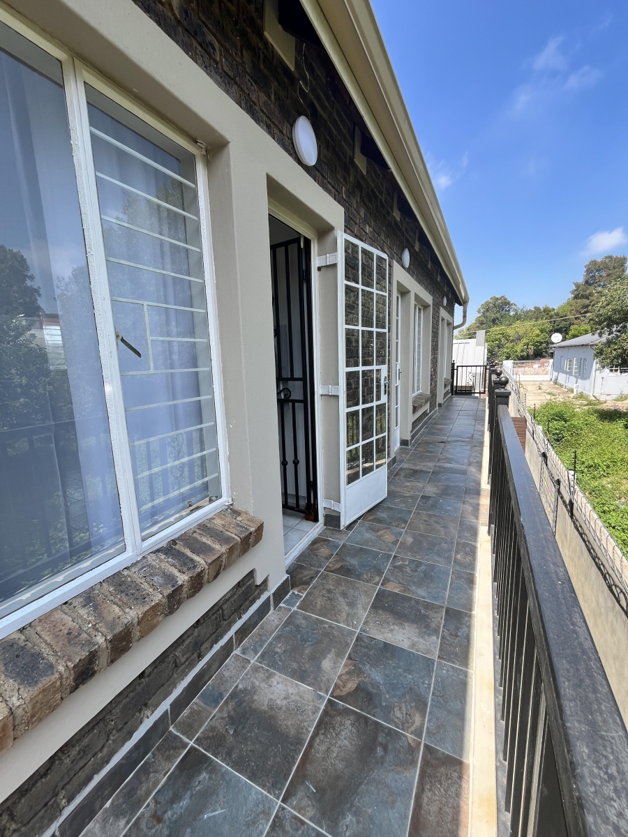 To Let 3 Bedroom Property for Rent in East Town Gauteng