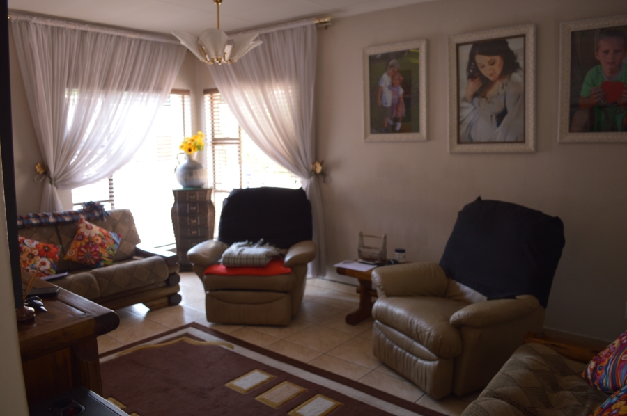 3 Bedroom Property for Sale in Three Rivers Gauteng