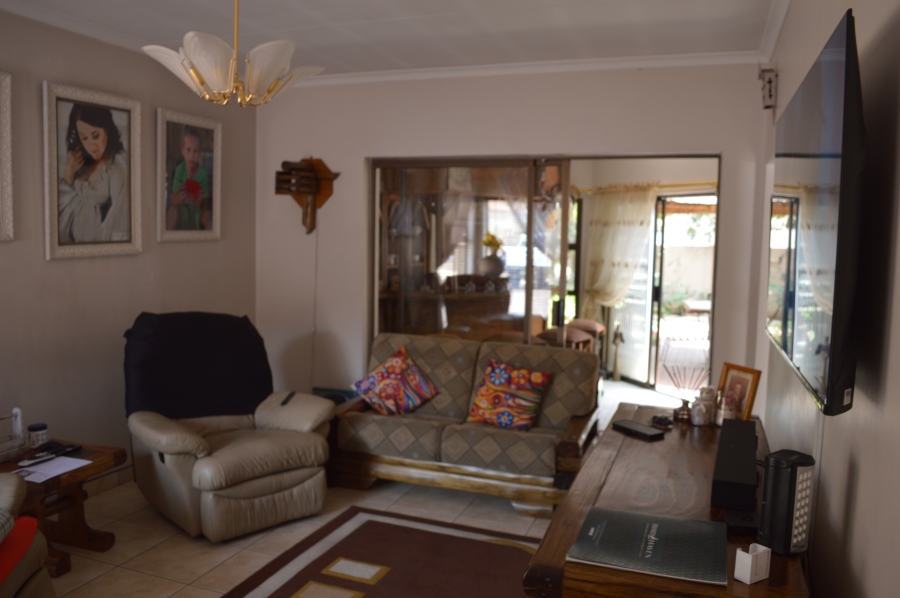 3 Bedroom Property for Sale in Three Rivers Gauteng