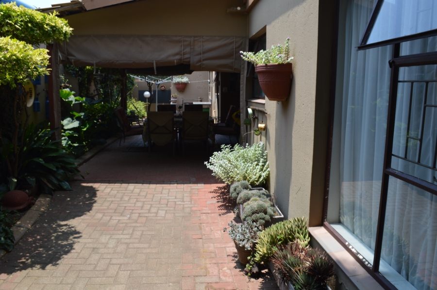 3 Bedroom Property for Sale in Three Rivers Gauteng