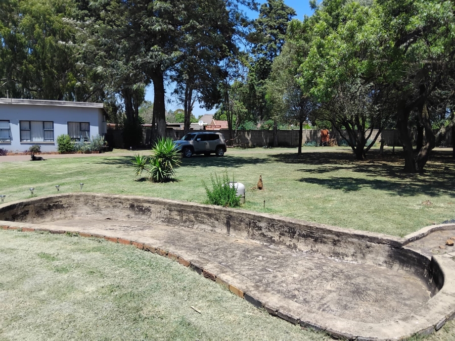 3 Bedroom Property for Sale in Staalrus Gauteng