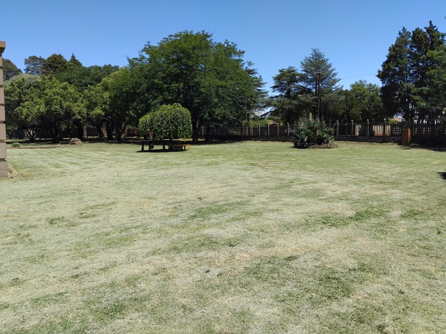 3 Bedroom Property for Sale in Staalrus Gauteng