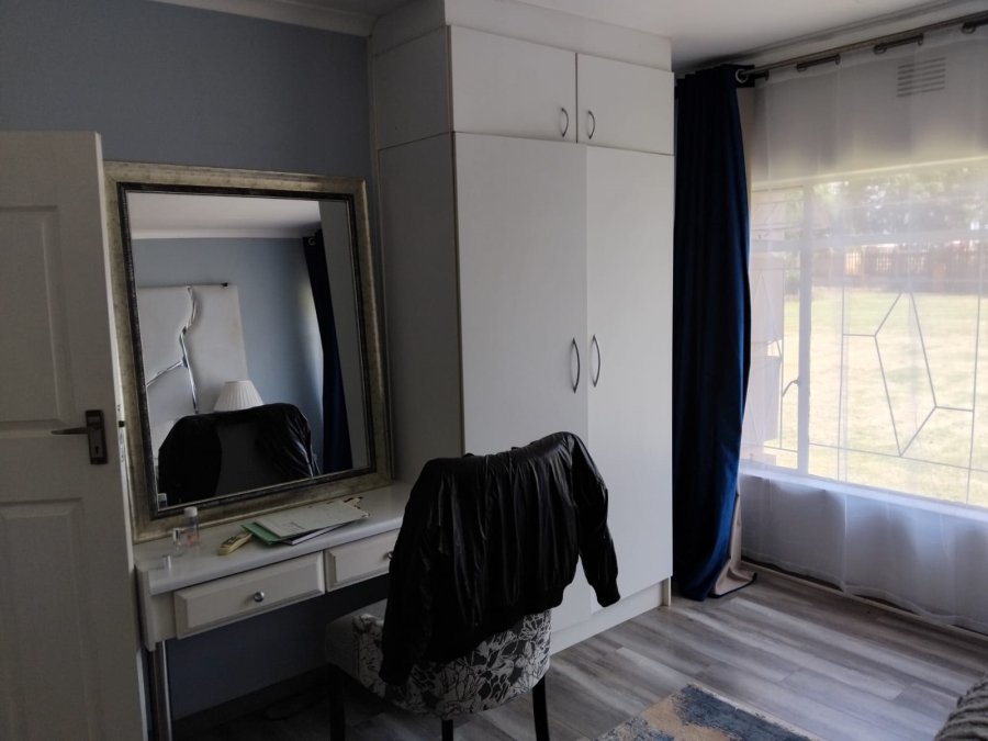 3 Bedroom Property for Sale in Staalrus Gauteng