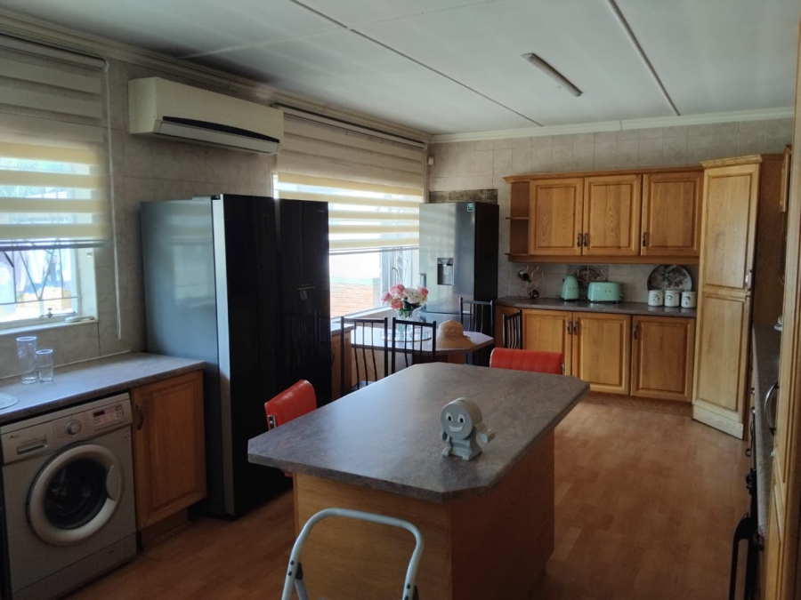 3 Bedroom Property for Sale in Staalrus Gauteng