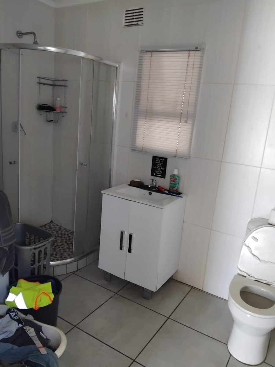 3 Bedroom Property for Sale in Staalrus Gauteng