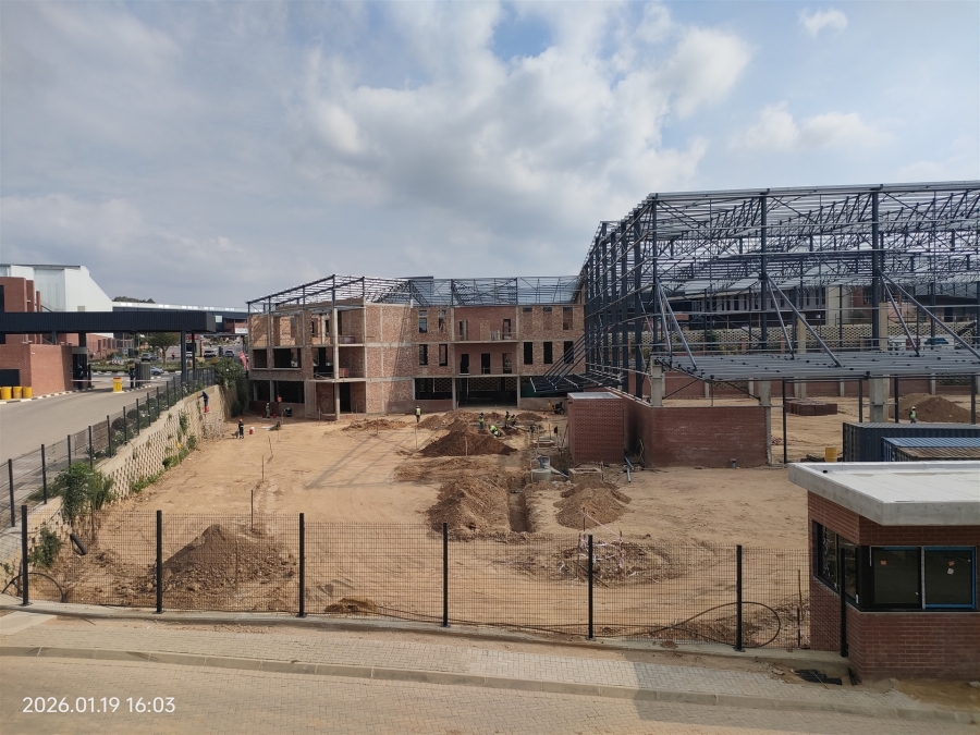 To Let commercial Property for Rent in North Riding Gauteng