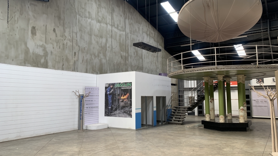 To Let commercial Property for Rent in Meadowdale Gauteng