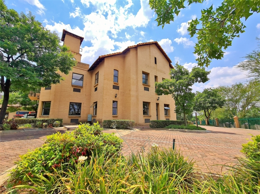 To Let commercial Property for Rent in Fourways Gauteng