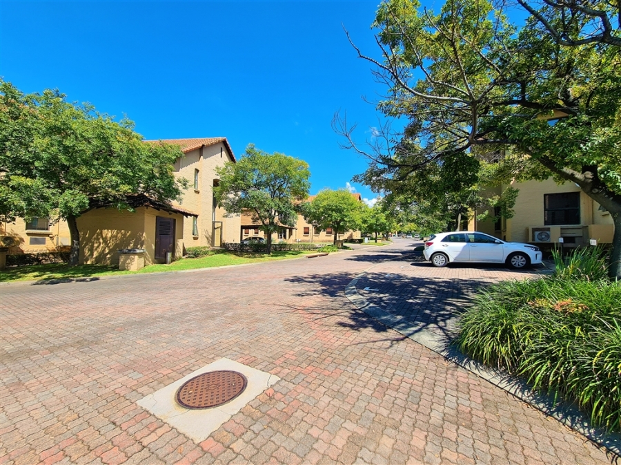 To Let commercial Property for Rent in Fourways Gauteng