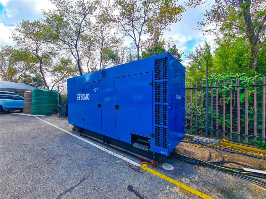 To Let commercial Property for Rent in Constantia Kloof Gauteng