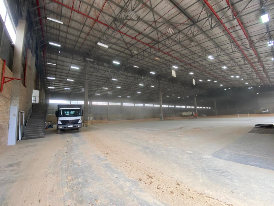 To Let commercial Property for Rent in Randjespark Gauteng