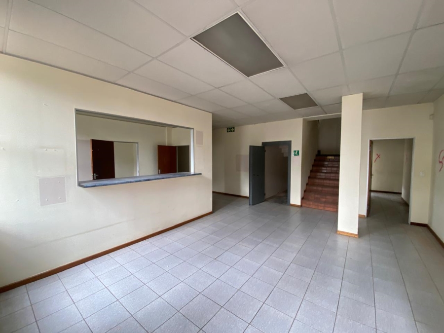 To Let commercial Property for Rent in Randjespark Gauteng