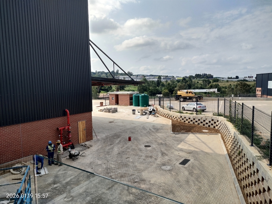 To Let commercial Property for Rent in North Riding Gauteng