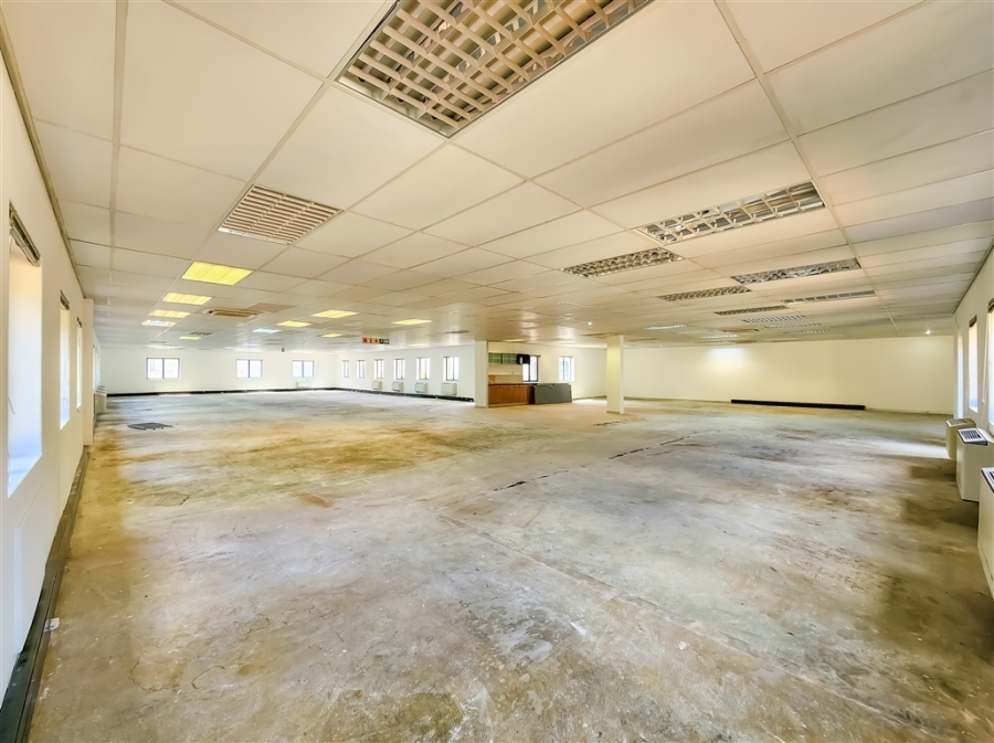 To Let commercial Property for Rent in Strubensvallei Gauteng