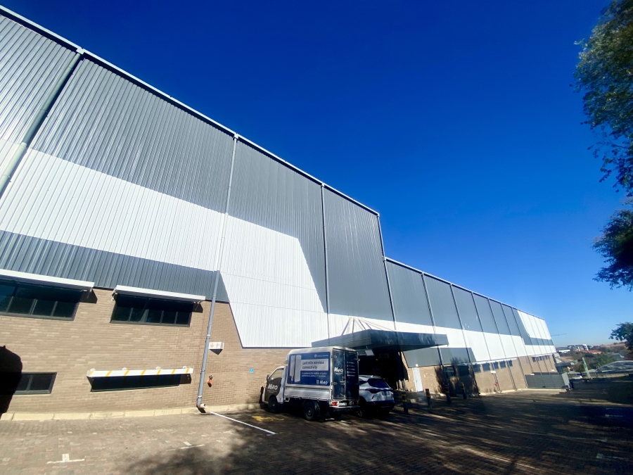 To Let commercial Property for Rent in Halfway House Gauteng