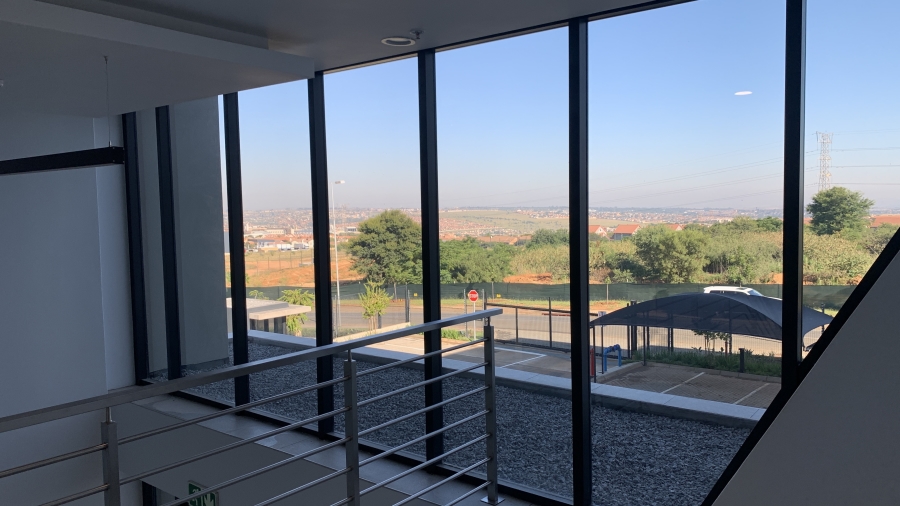 To Let commercial Property for Rent in Samrand Business Park Gauteng