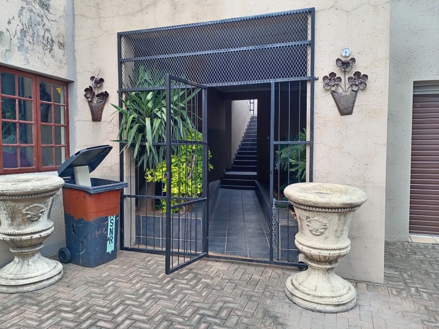 4 Bedroom Property for Sale in Krugersdorp West Gauteng