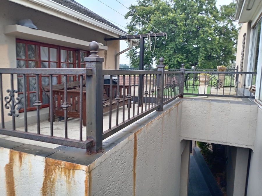 4 Bedroom Property for Sale in Krugersdorp West Gauteng
