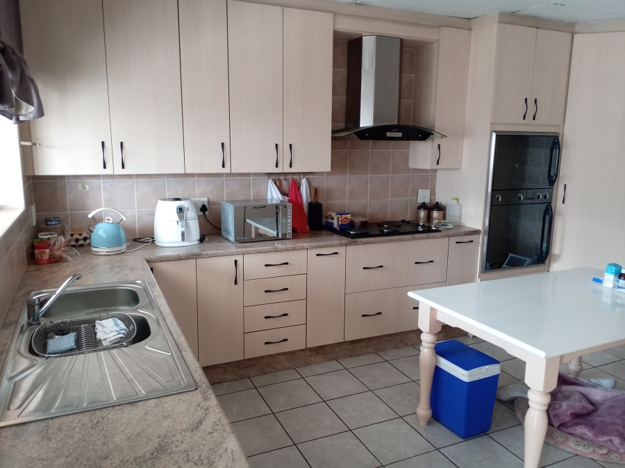 4 Bedroom Property for Sale in Krugersdorp West Gauteng