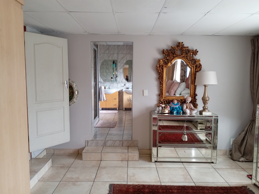 4 Bedroom Property for Sale in Krugersdorp West Gauteng