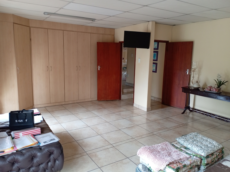 4 Bedroom Property for Sale in Krugersdorp West Gauteng