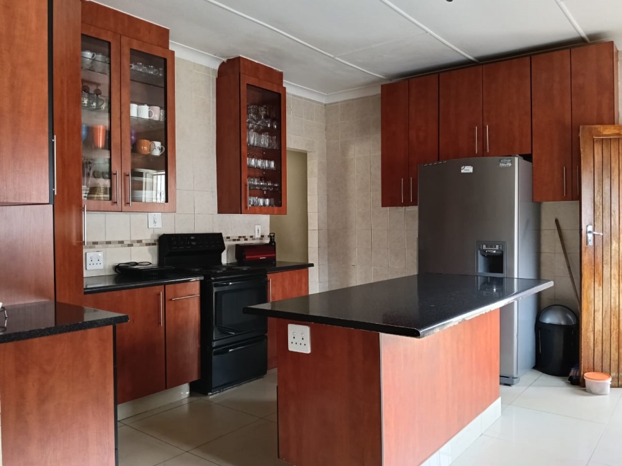 4 Bedroom Property for Sale in Greenhills Gauteng