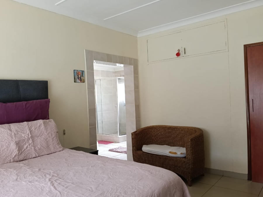 4 Bedroom Property for Sale in Greenhills Gauteng