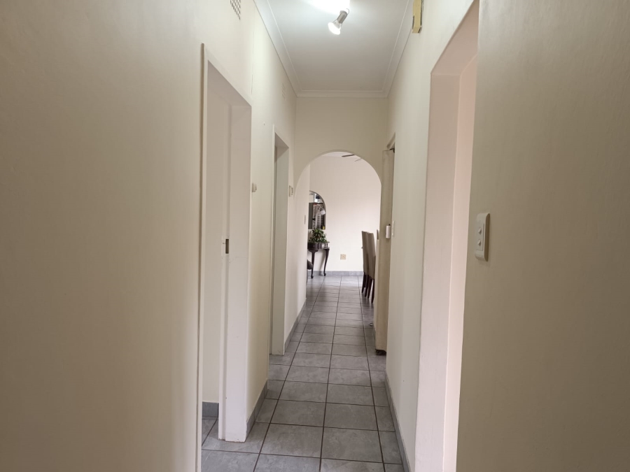 3 Bedroom Property for Sale in Helikonpark Gauteng