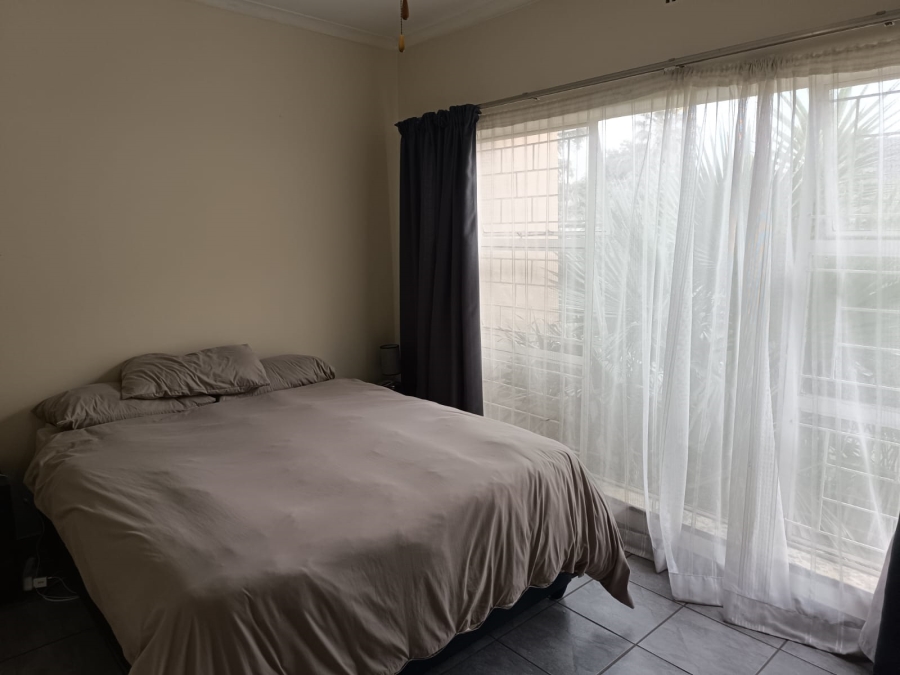 3 Bedroom Property for Sale in Helikonpark Gauteng