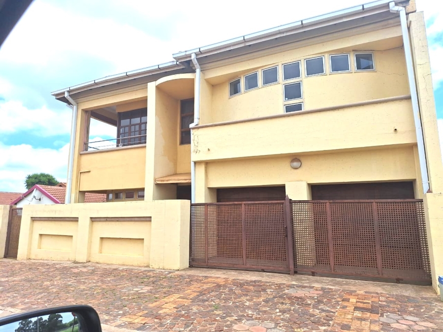 3 Bedroom Property for Sale in Chief A. Luthuli Park Gauteng
