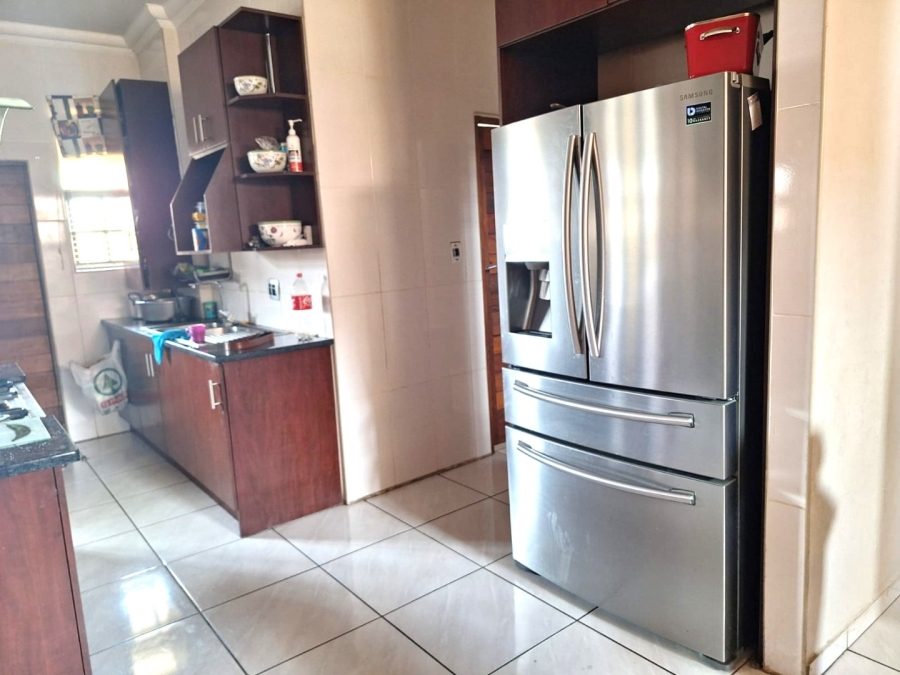 3 Bedroom Property for Sale in Chief A. Luthuli Park Gauteng
