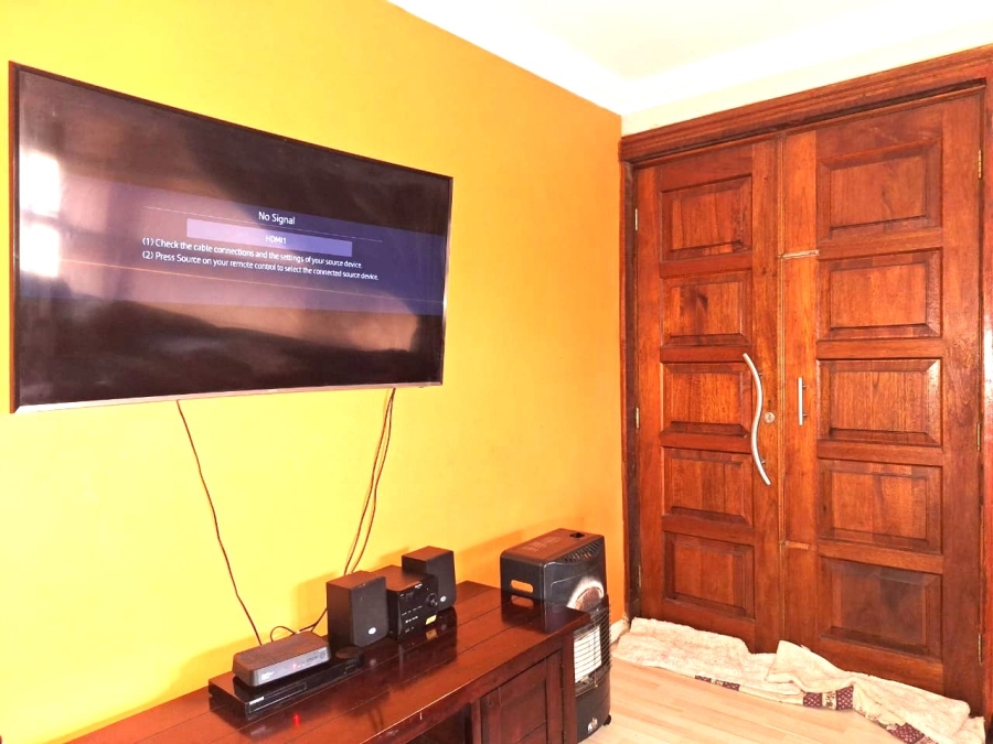 3 Bedroom Property for Sale in Chief A. Luthuli Park Gauteng