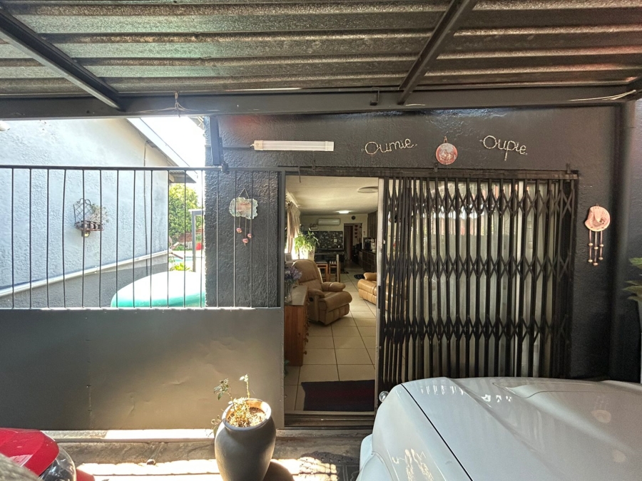 3 Bedroom Property for Sale in Krugersdorp West Gauteng