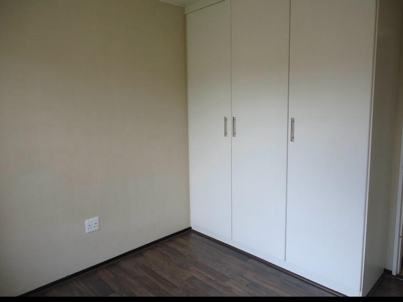 To Let 2 Bedroom Property for Rent in Honeypark Gauteng
