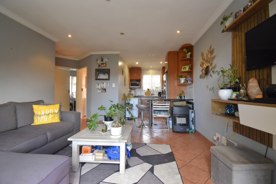 To Let 2 Bedroom Property for Rent in Northwold Gauteng