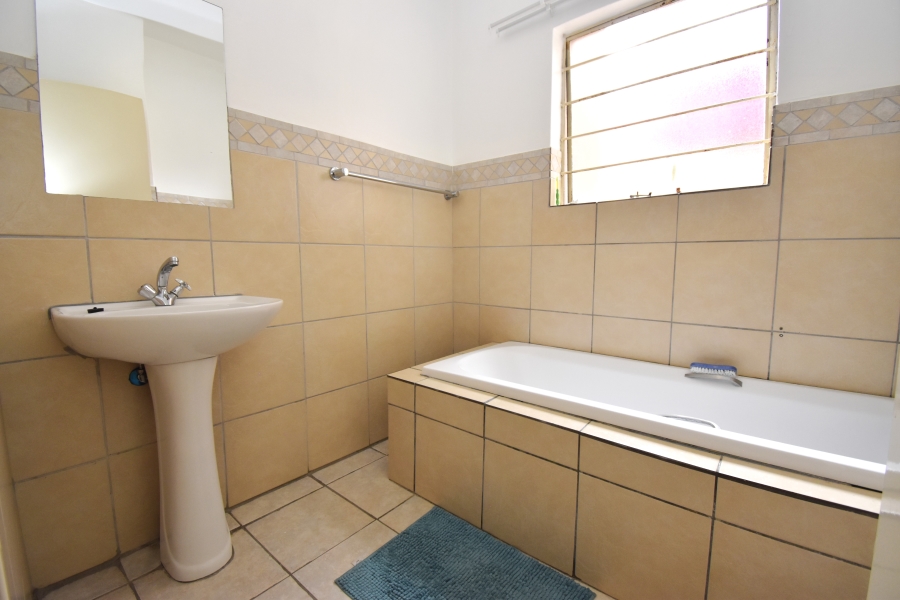 3 Bedroom Property for Sale in Sundowner Gauteng