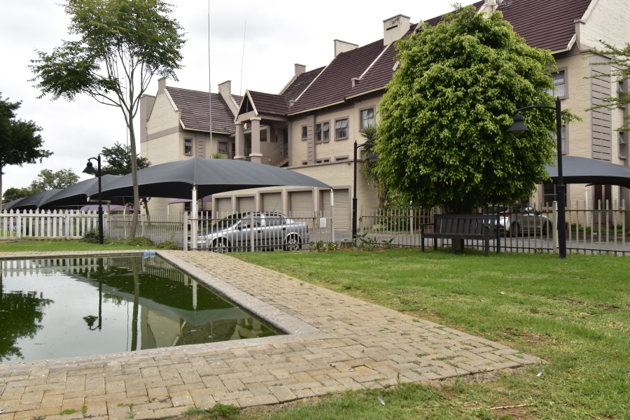 3 Bedroom Property for Sale in Sundowner Gauteng