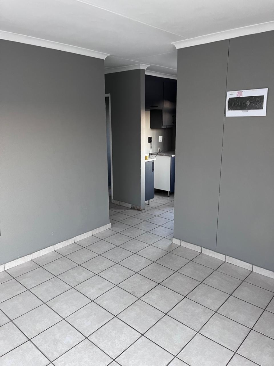 3 Bedroom Property for Sale in Nellmapius Gauteng