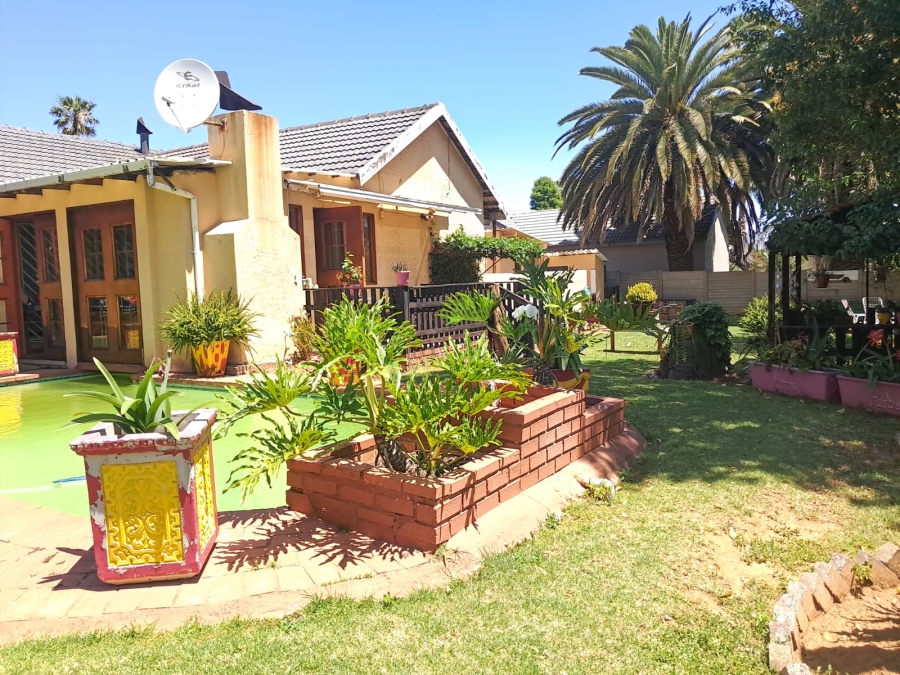 3 Bedroom Property for Sale in Norkem Park Gauteng