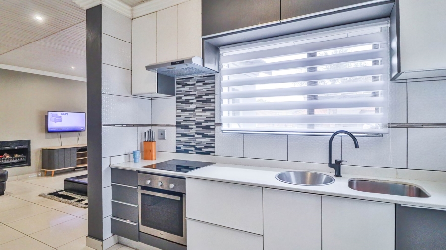 3 Bedroom Property for Sale in Willow Park Gauteng