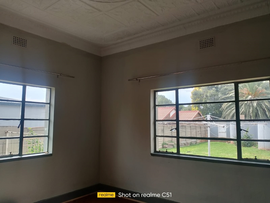 To Let 4 Bedroom Property for Rent in Dalview Gauteng