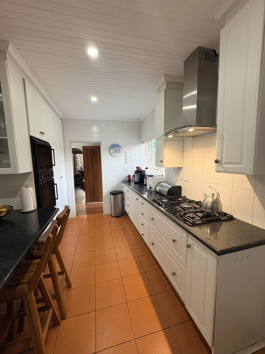 3 Bedroom Property for Sale in Larrendale Gauteng