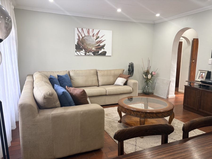 3 Bedroom Property for Sale in Larrendale Gauteng