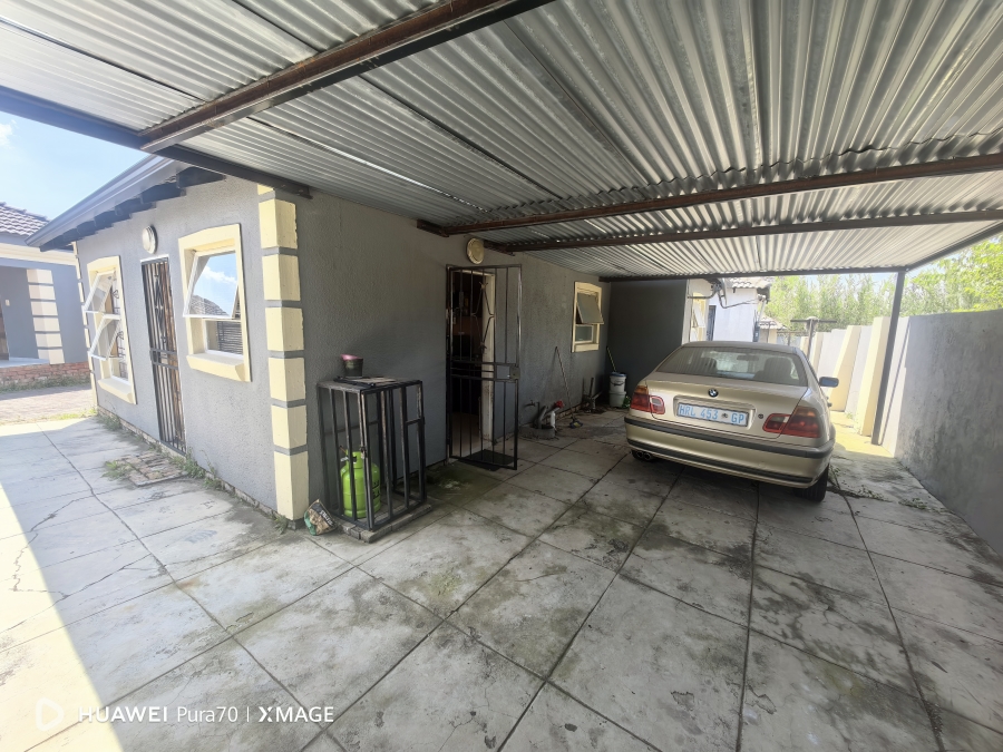 3 Bedroom Property for Sale in Terenure Gauteng