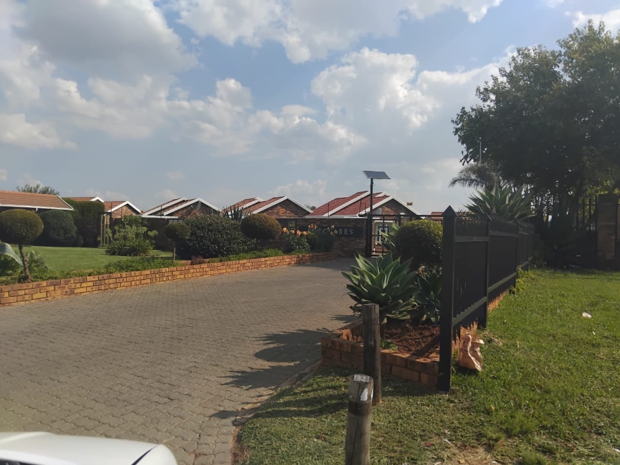 2 Bedroom Property for Sale in Norkem Park Gauteng