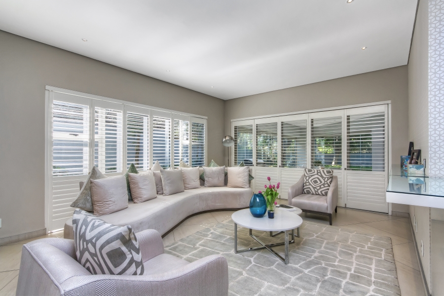 4 Bedroom Property for Sale in Morningside Gauteng