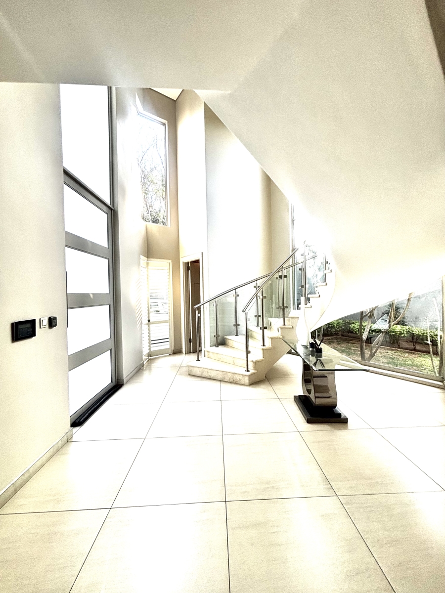 4 Bedroom Property for Sale in Morningside Gauteng